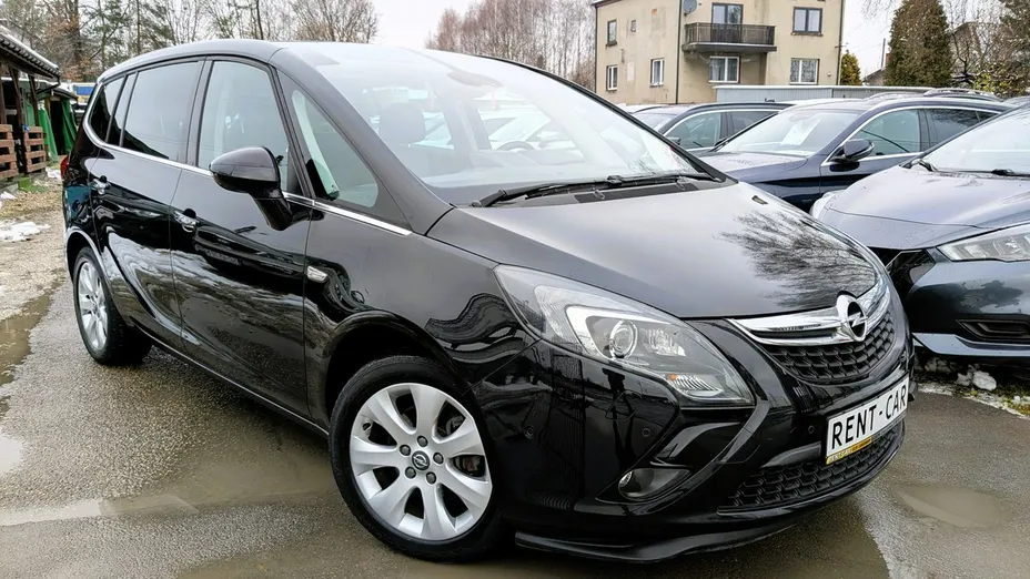 OPEL Zafira -
