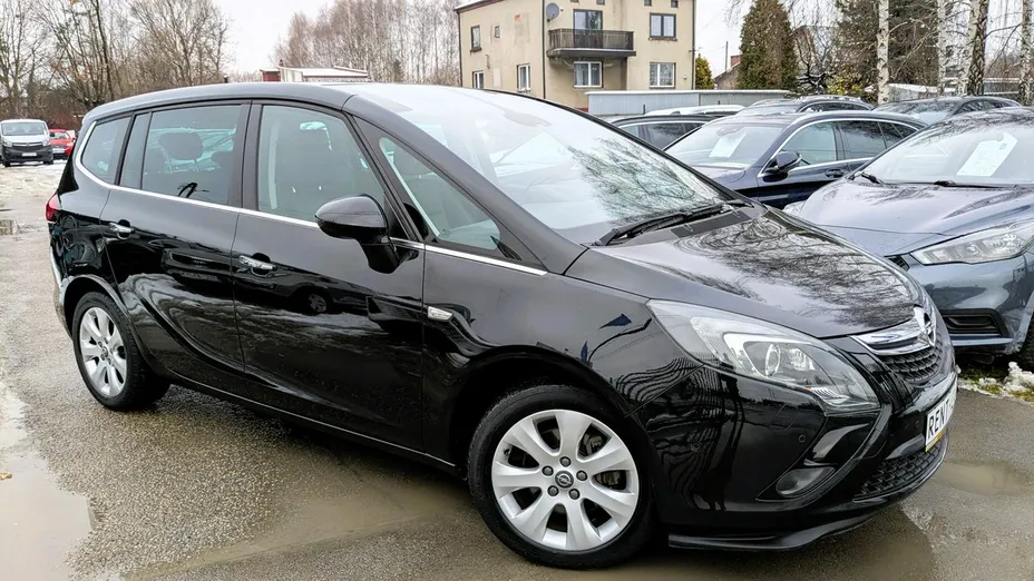 OPEL Zafira -