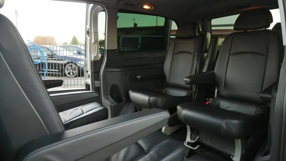 MERCEDES-BENZ Viano -