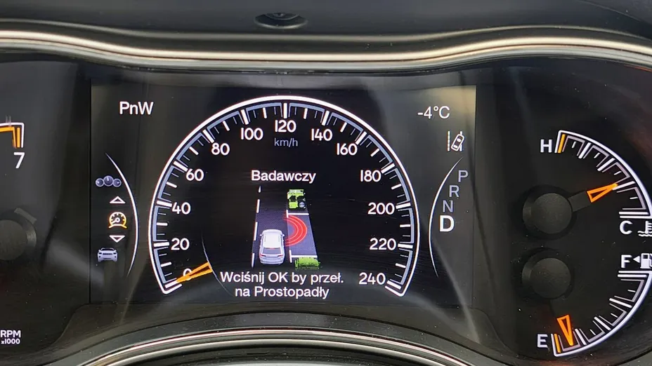 JEEP Grand Cherokee -