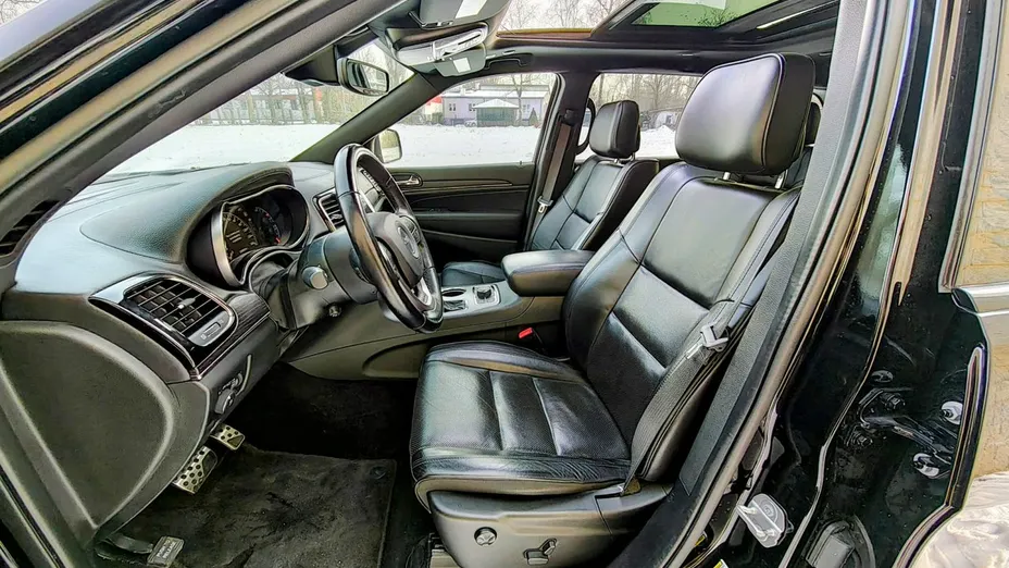 JEEP Grand Cherokee -