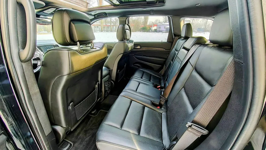 JEEP Grand Cherokee -