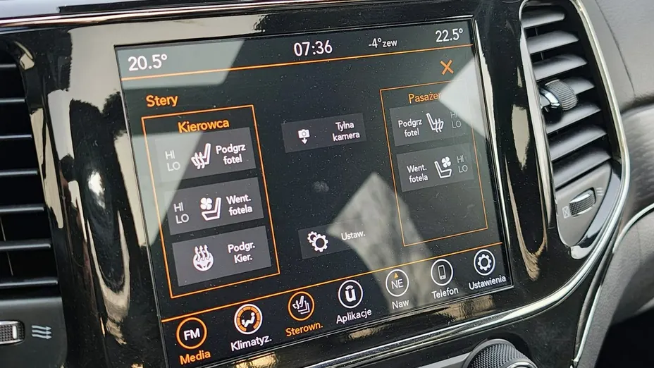 JEEP Grand Cherokee -