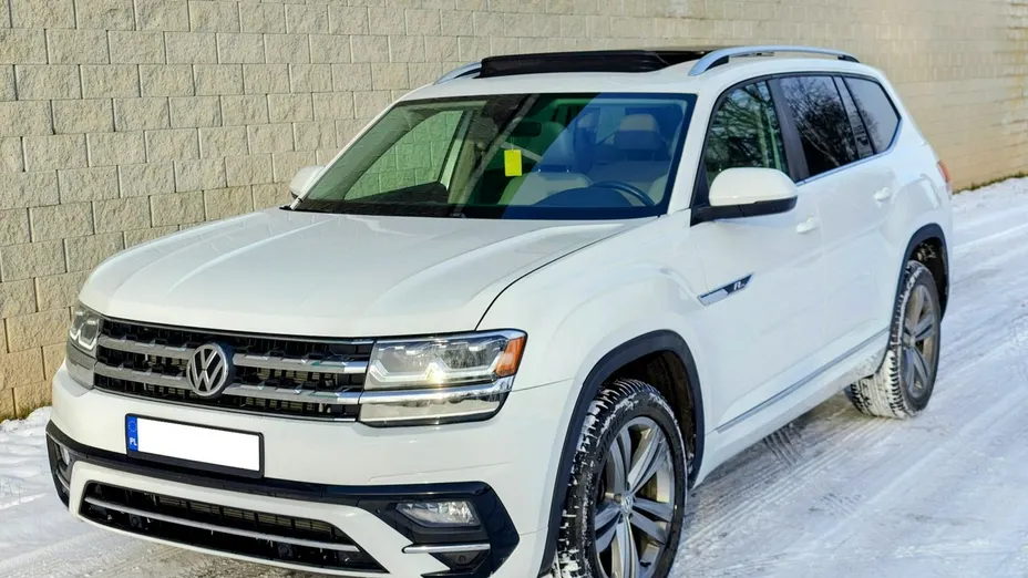 VOLKSWAGEN Atlas -