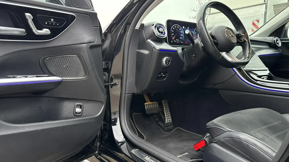 MERCEDES-BENZ C Klasa -