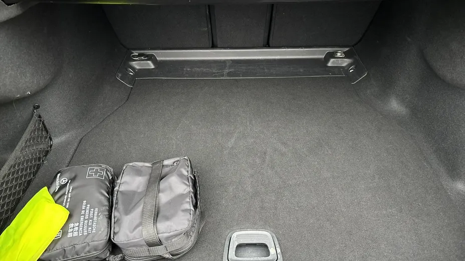 MERCEDES-BENZ C Klasa -