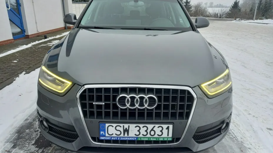 AUDI Q3 -