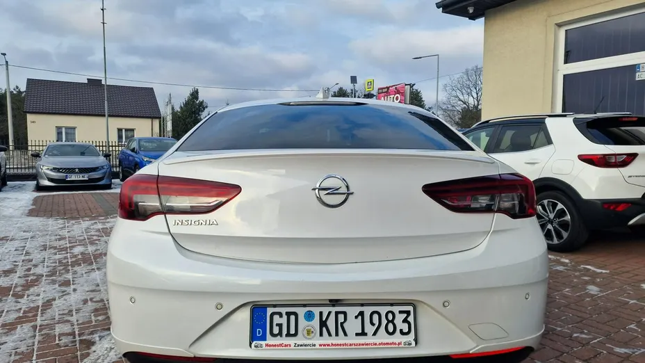 OPEL Insignia -