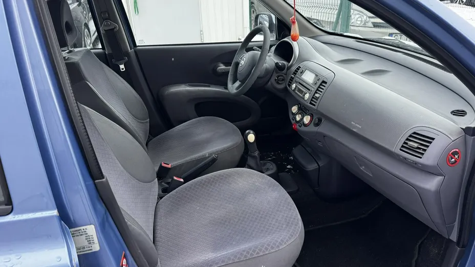 NISSAN Micra -