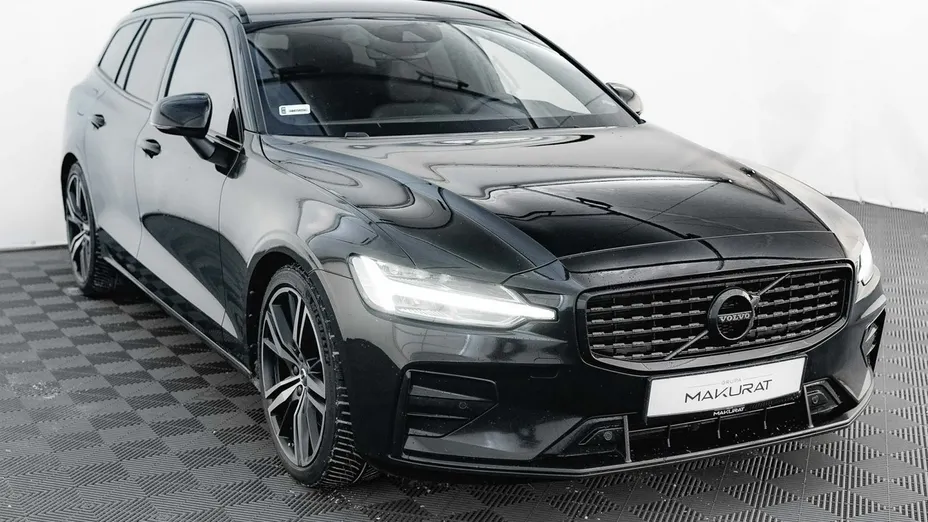 VOLVO V60 -