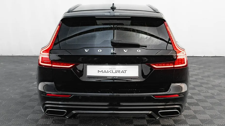 VOLVO V60 -