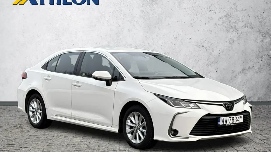 TOYOTA Corolla -