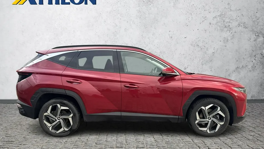 HYUNDAI Tucson -