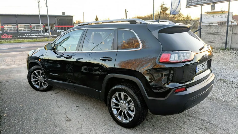 JEEP Cherokee -