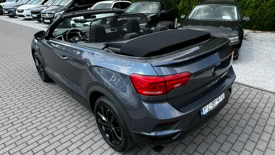 VOLKSWAGEN T-ROC -