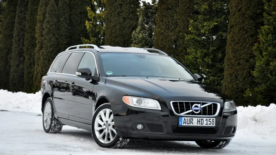 VOLVO V70 -