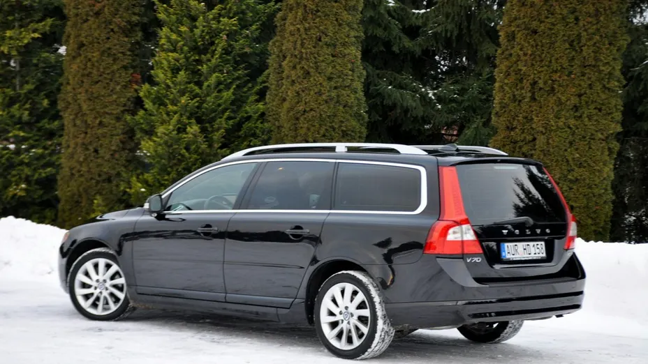 VOLVO V70 -