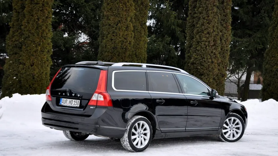 VOLVO V70 -