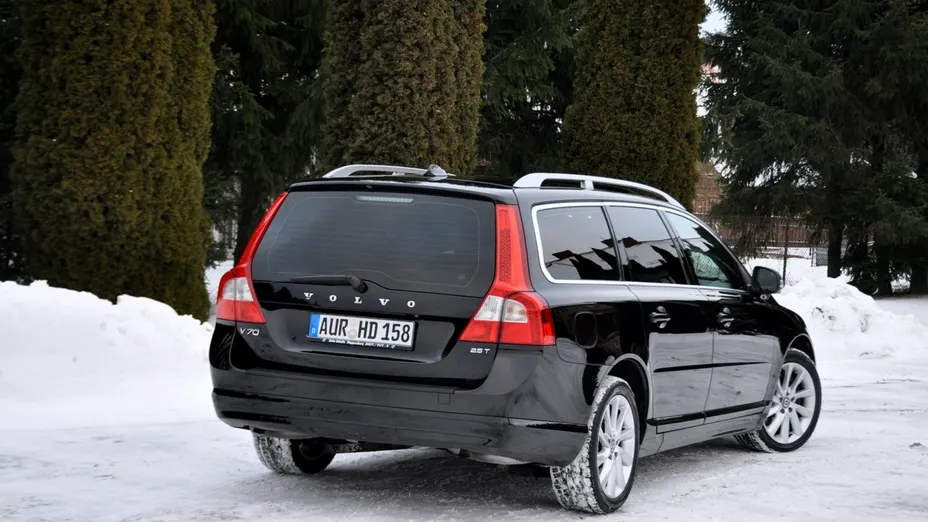 VOLVO V70 -