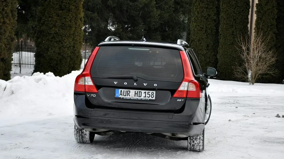 VOLVO V70 -