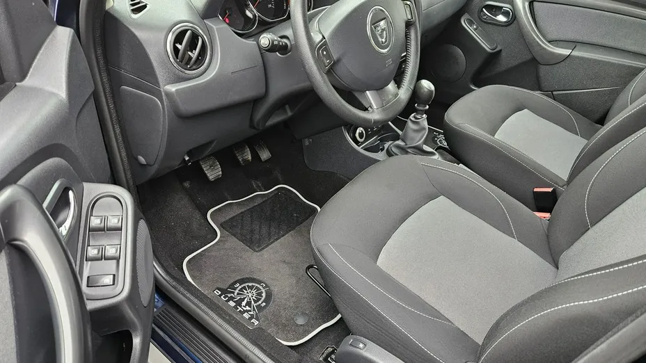 DACIA Duster -