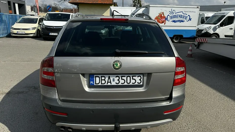 SKODA Octavia -