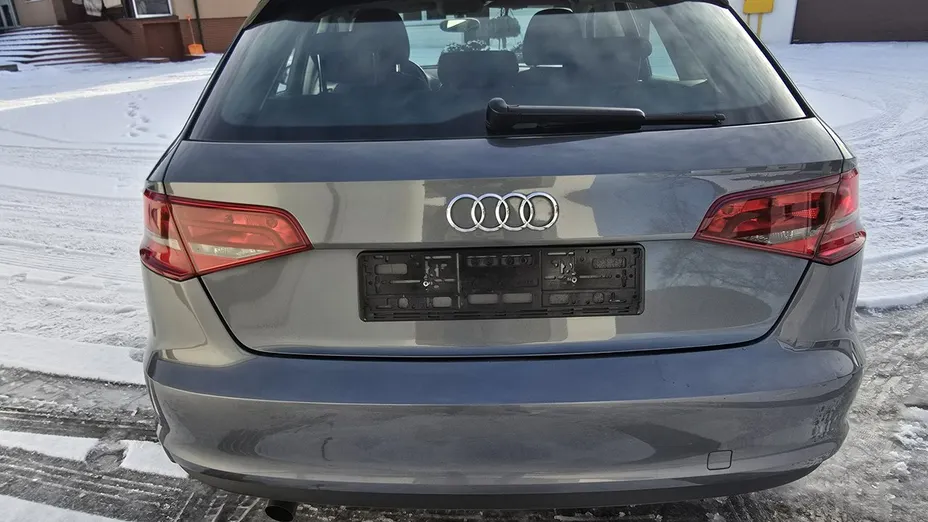 AUDI A3 -