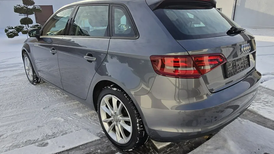 AUDI A3 -