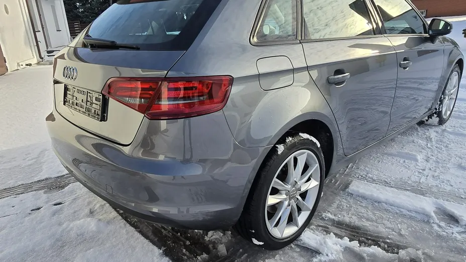 AUDI A3 -