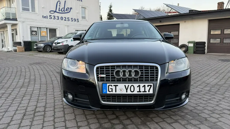 AUDI A3 -