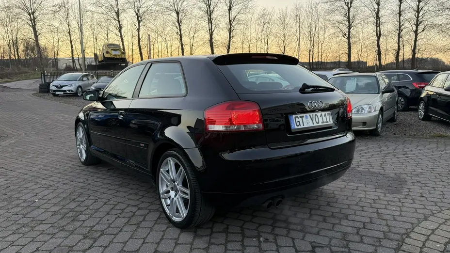 AUDI A3 -