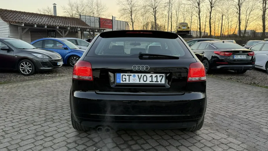 AUDI A3 -