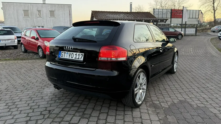 AUDI A3 -