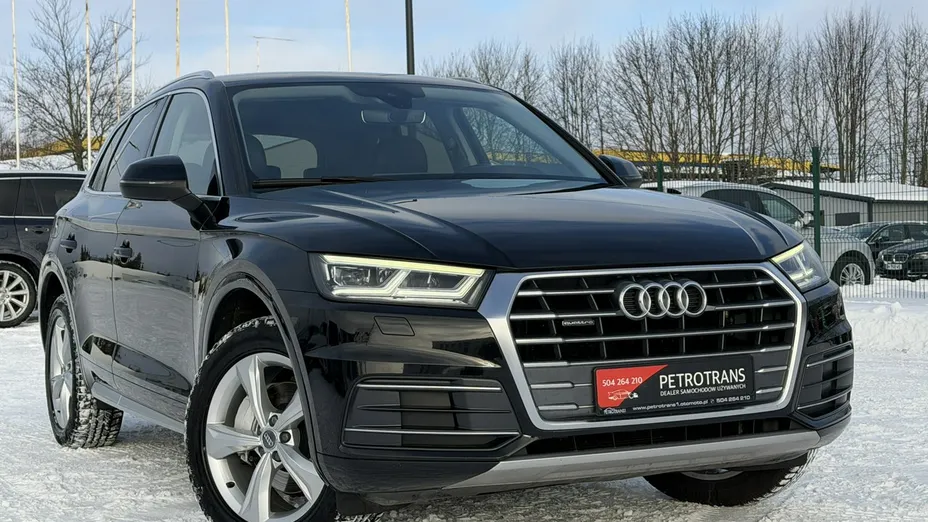 AUDI Q5 -