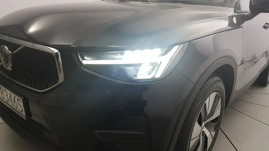 VOLVO XC40 -