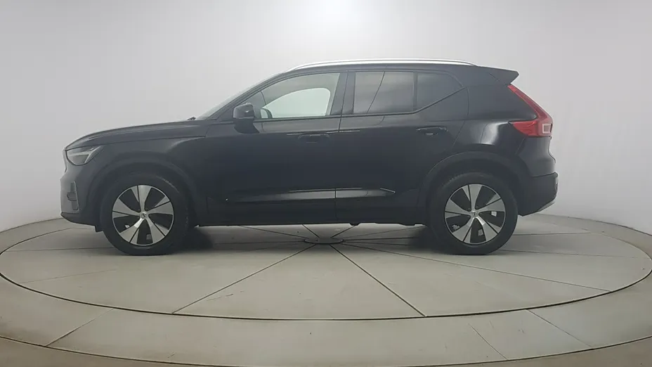 VOLVO XC40 -