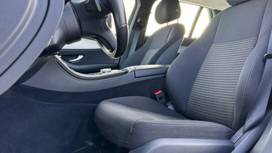 MERCEDES-BENZ E Klasa -