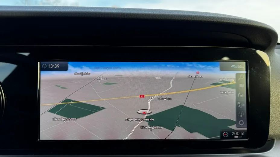 MERCEDES-BENZ E Klasa -