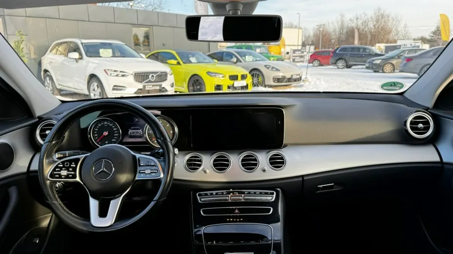 MERCEDES-BENZ E Klasa -