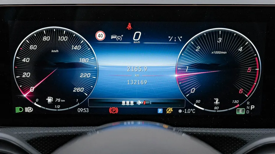 MERCEDES-BENZ A Klasa -