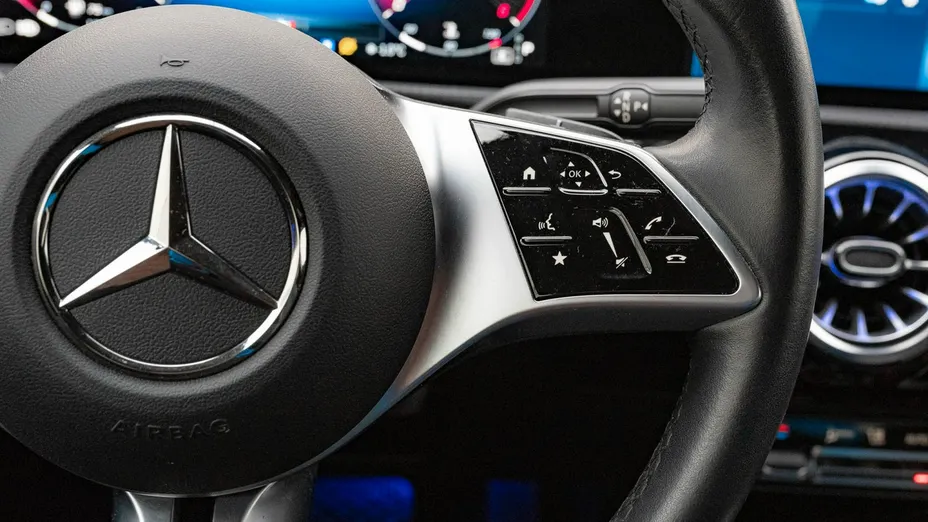 MERCEDES-BENZ A Klasa -