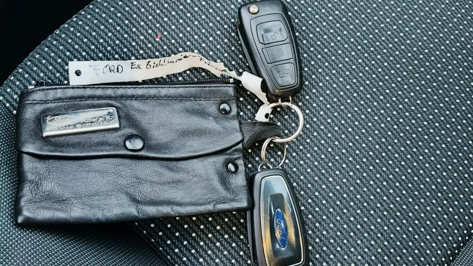 FORD C-MAX -