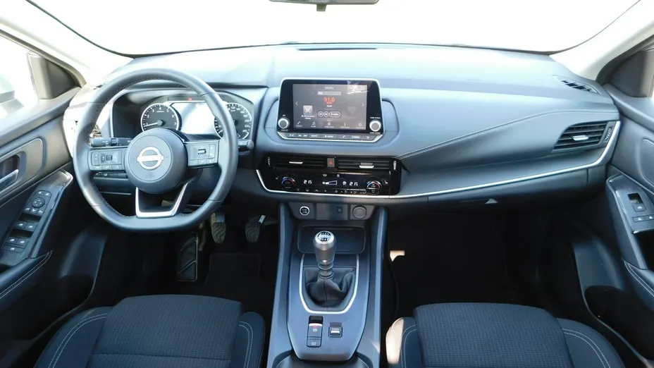 NISSAN Qashqai -