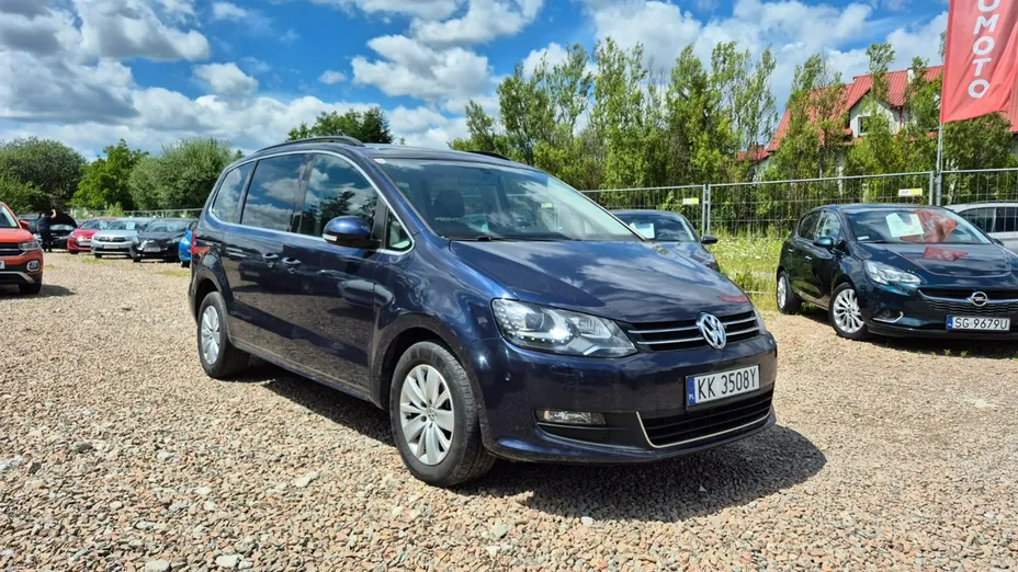 VOLKSWAGEN Sharan -