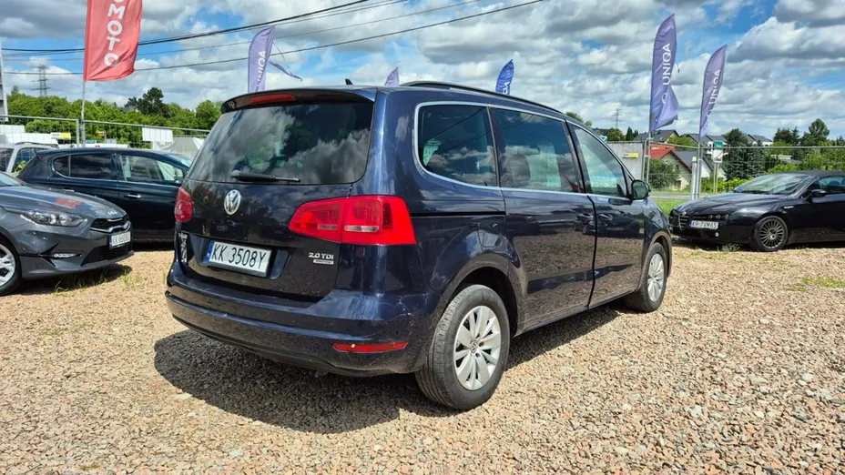 VOLKSWAGEN Sharan -