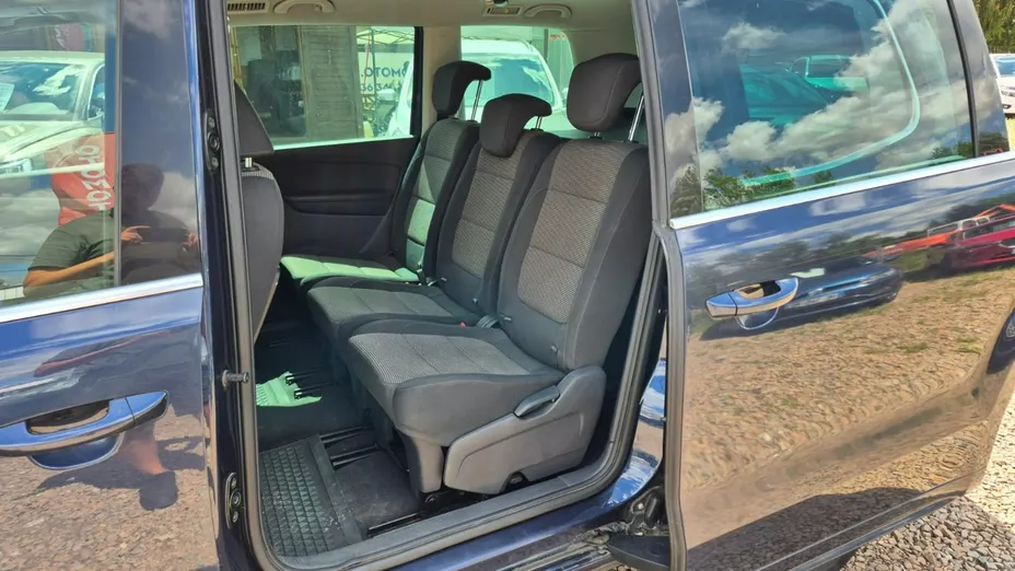 VOLKSWAGEN Sharan -