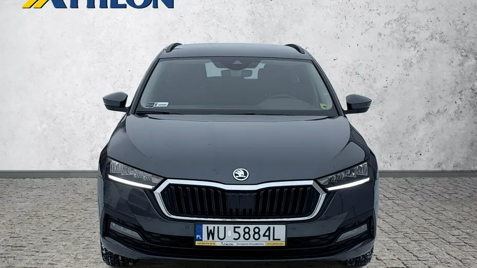 SKODA Octavia -