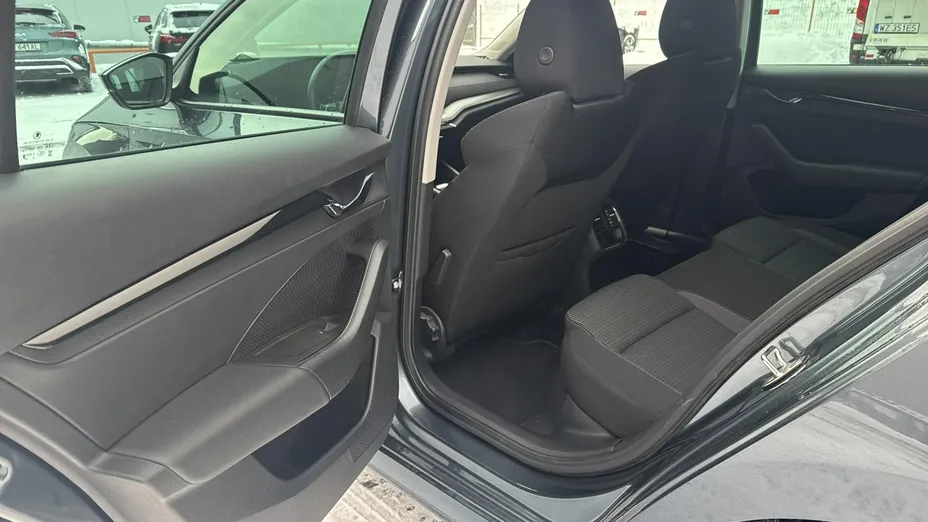 SKODA Octavia -