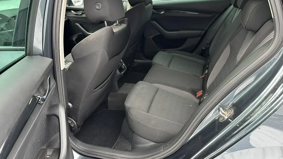 SKODA Octavia -