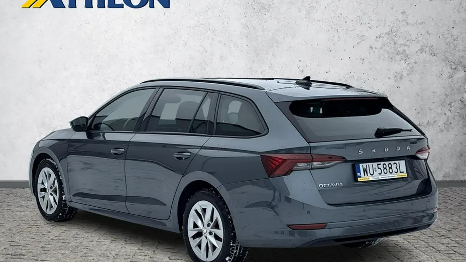 SKODA Octavia -